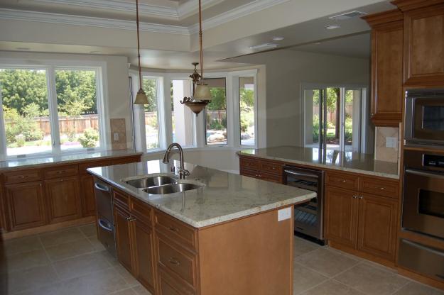 Include Custom Storage Solutions with a Kitchen Remodel